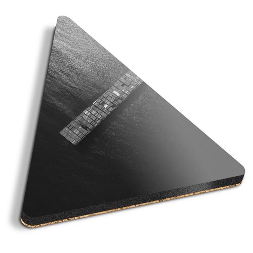 Triangle coaster bw - bw,