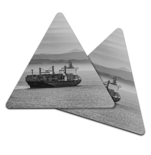 Triangle coaster bw - 2x,